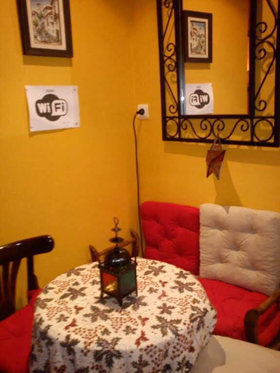 Hostal El Escudo De Mijas Exterior foto